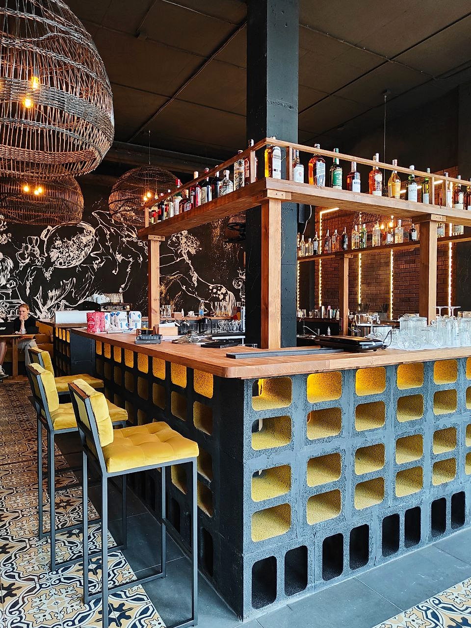 Bar 